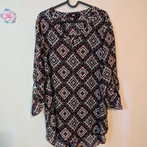 Sami & Jo Geometric Print Tunic - Black, Red, White